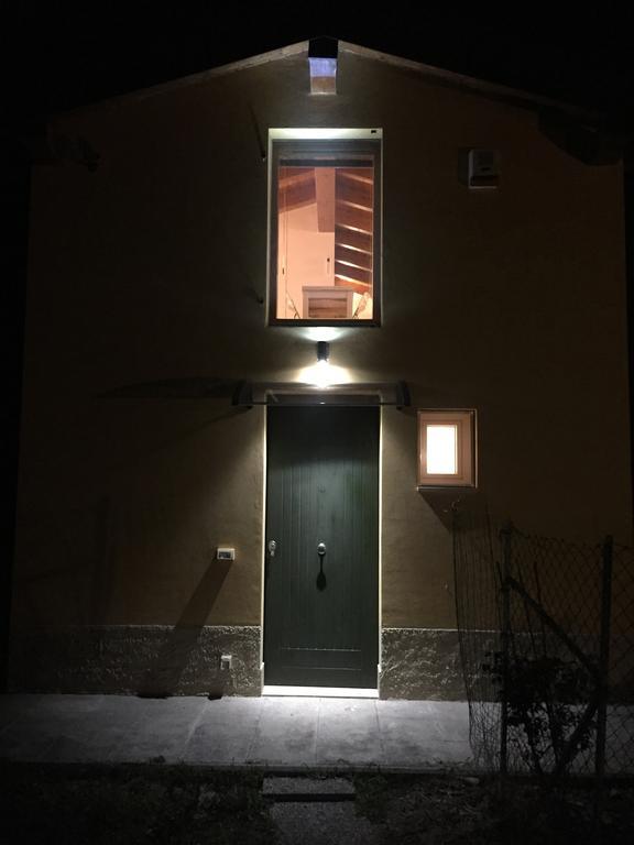 San Donnino della Nizzola B&B Nido Sui Laghi المظهر الخارجي الصورة