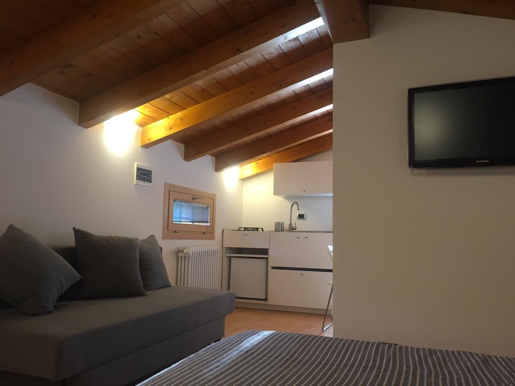 San Donnino della Nizzola B&B Nido Sui Laghi المظهر الخارجي الصورة